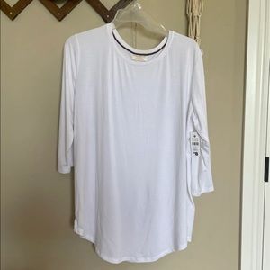 Women’s plus size top